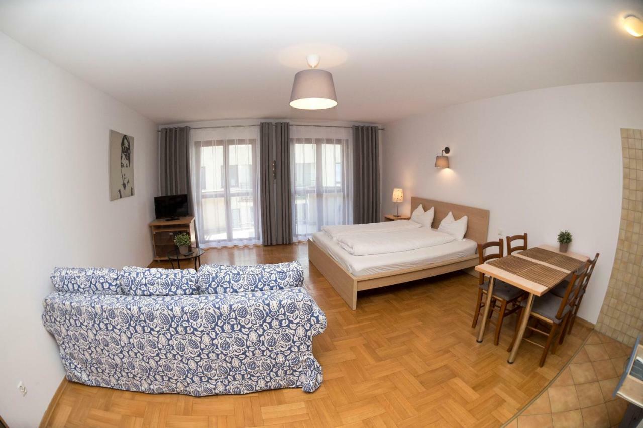 Villa Verona Краков Экстерьер фото